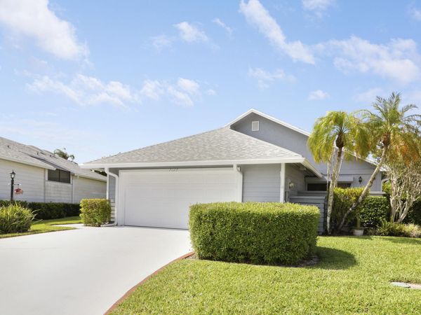 7137 SE Quincy Terrace, Hobe Sound, FL 33455