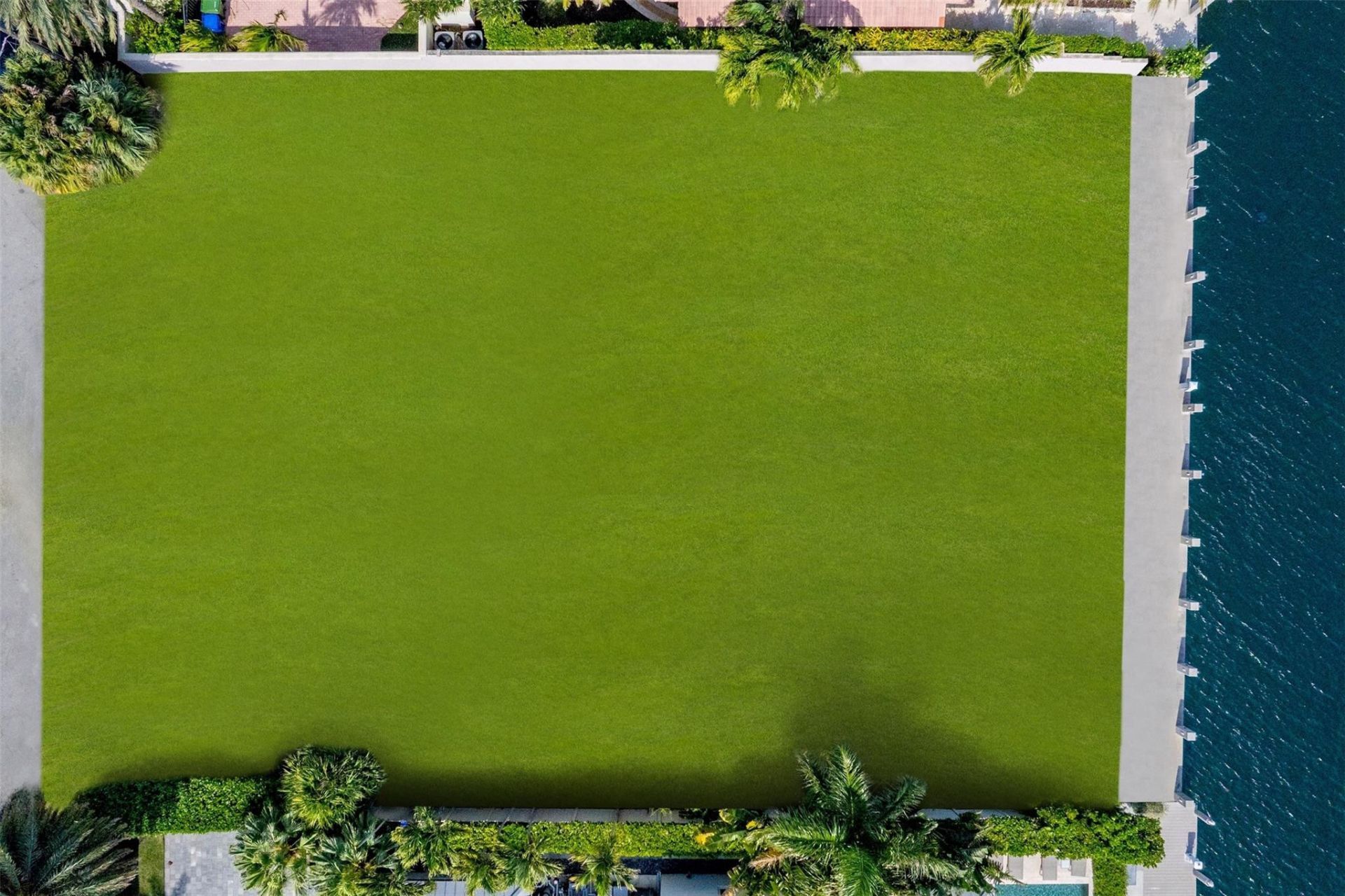 2455 Del Lago Drive, Fort Lauderdale, FL 33316 Photo