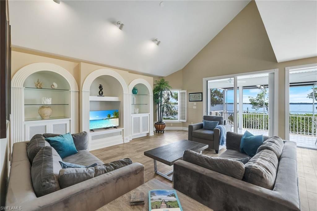 21500 - 21504 Indian Bayou Dr, Fort Myers Beach, FL 33931 Photo