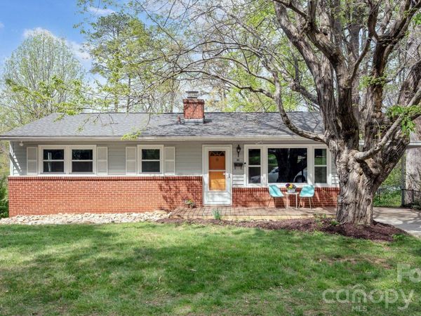 88 Ivanhoe Avenue, Asheville, NC 28806