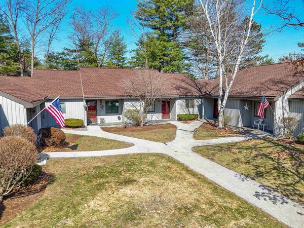 3 Essex Green Drive, Merrimack, NH 03054