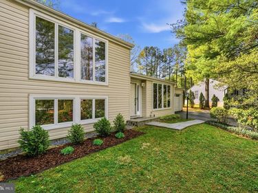 10929 HOWLAND DRIVE , RESTON, VA 20191