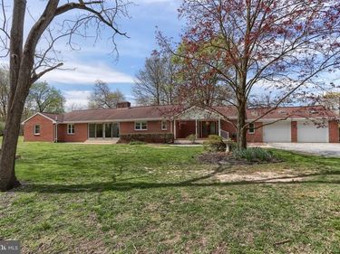 96 SCHOOLHOUSE ROAD, MIDDLETOWN, PA 17057