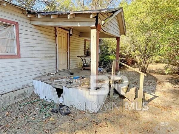 726 Travis Street, Brewton, AL 36426