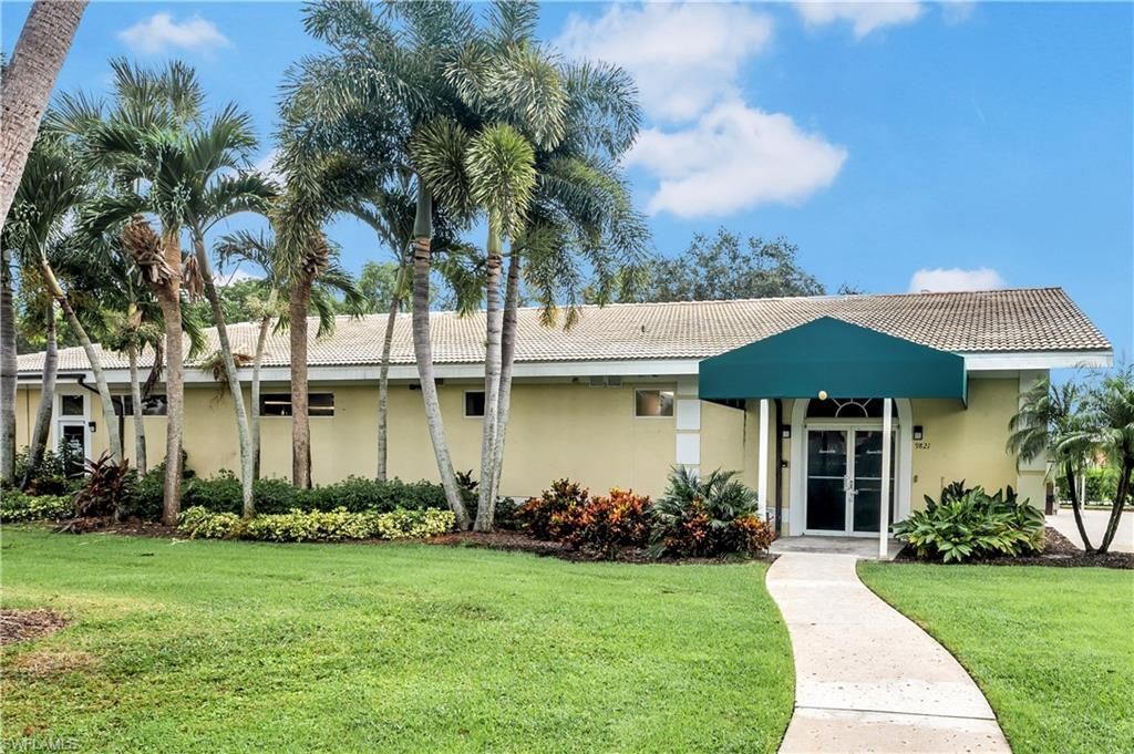 9221 Spanish Moss Way, Bonita Springs, FL 34135 Photo