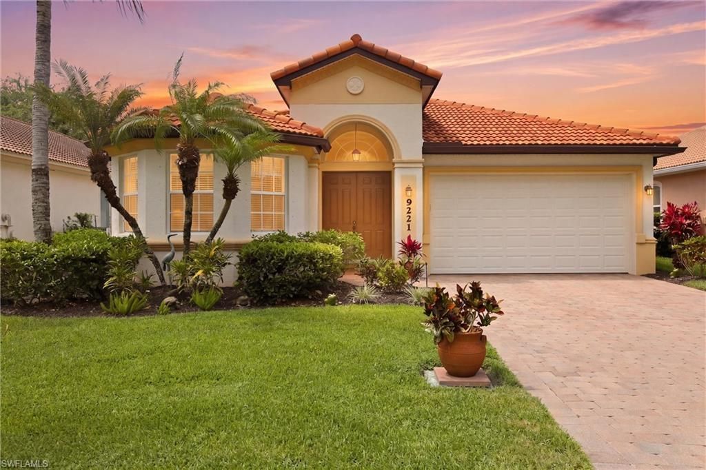 9221 Spanish Moss Way, Bonita Springs, FL 34135 Photo