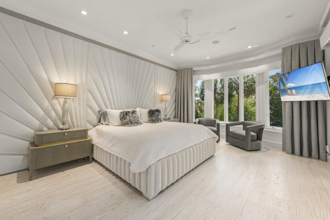 545 Lighthouse Way, Sanibel, FL 33957 Photo