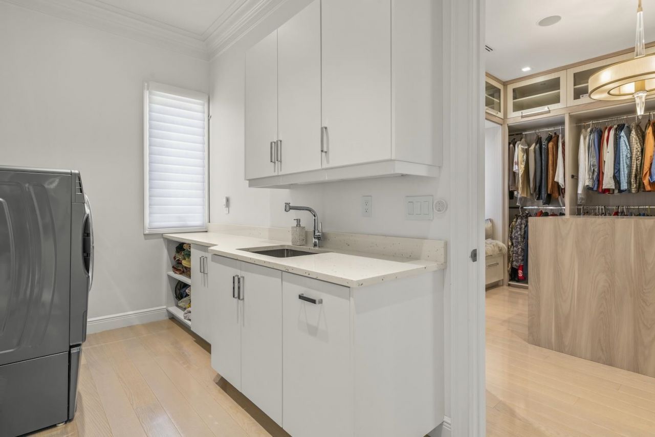 545 Lighthouse Way, Sanibel, FL 33957 Photo