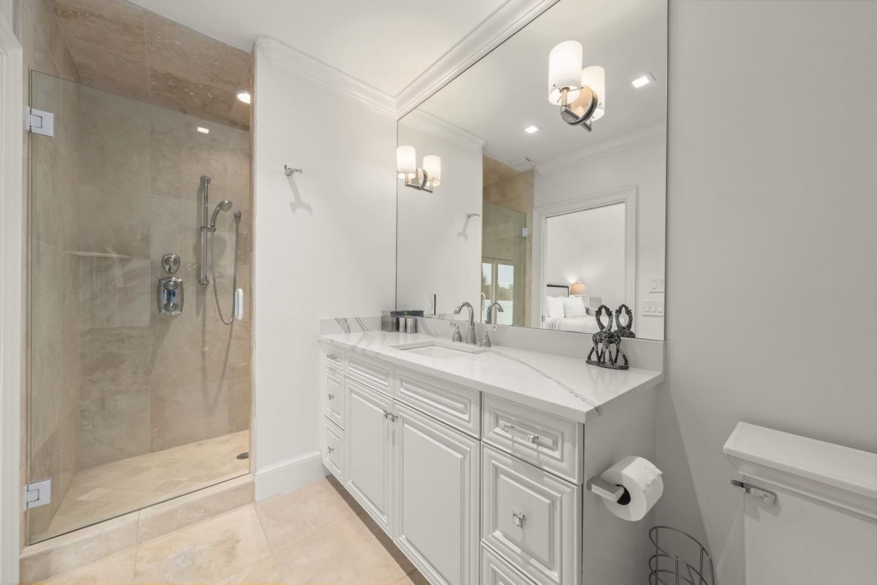 545 Lighthouse Way, Sanibel, FL 33957 Photo