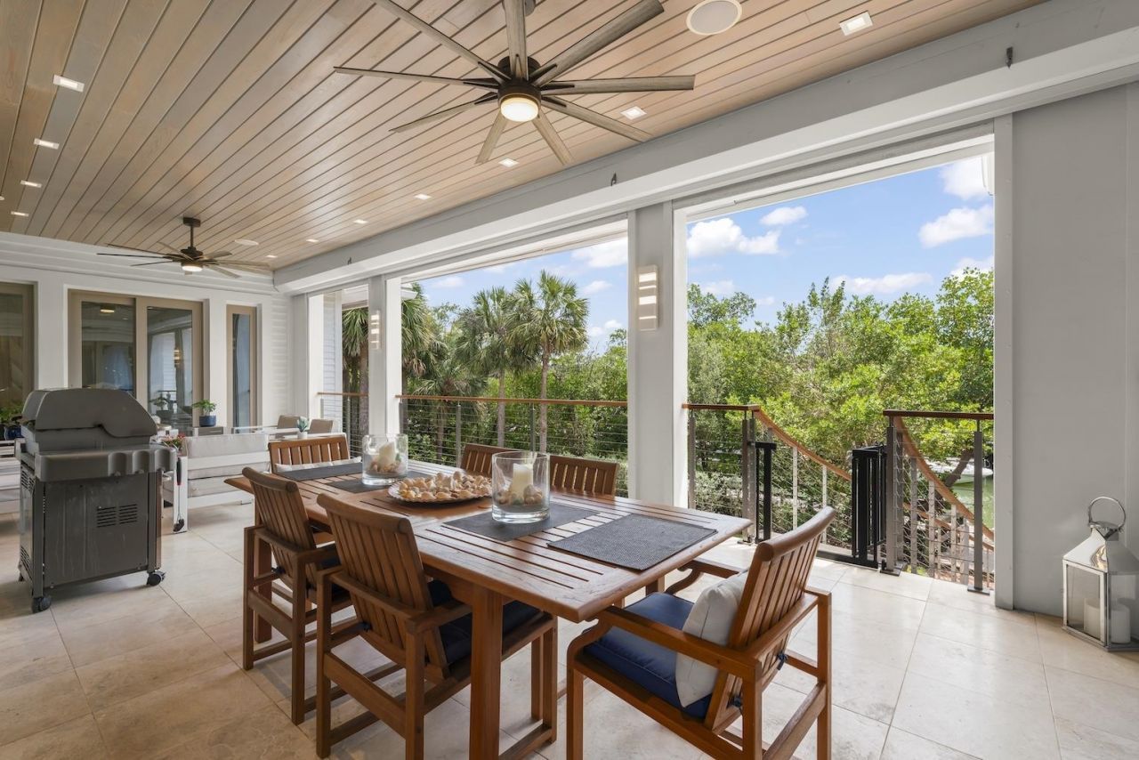 545 Lighthouse Way, Sanibel, FL 33957 Photo