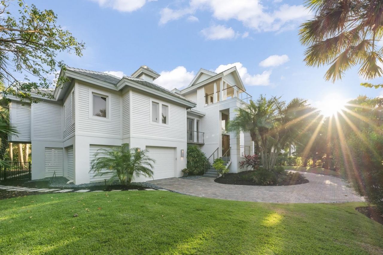 545 Lighthouse Way, Sanibel, FL 33957 Photo