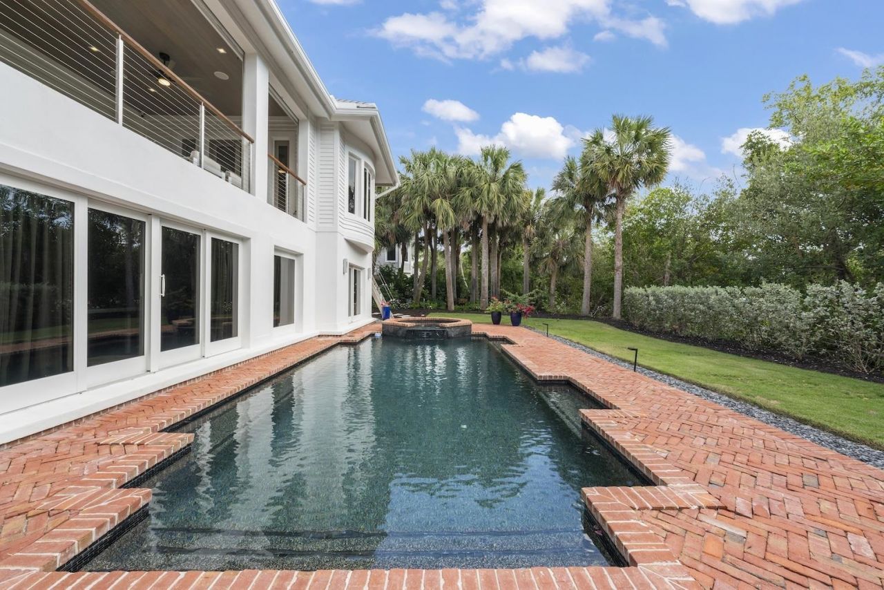 545 Lighthouse Way, Sanibel, FL 33957 Photo