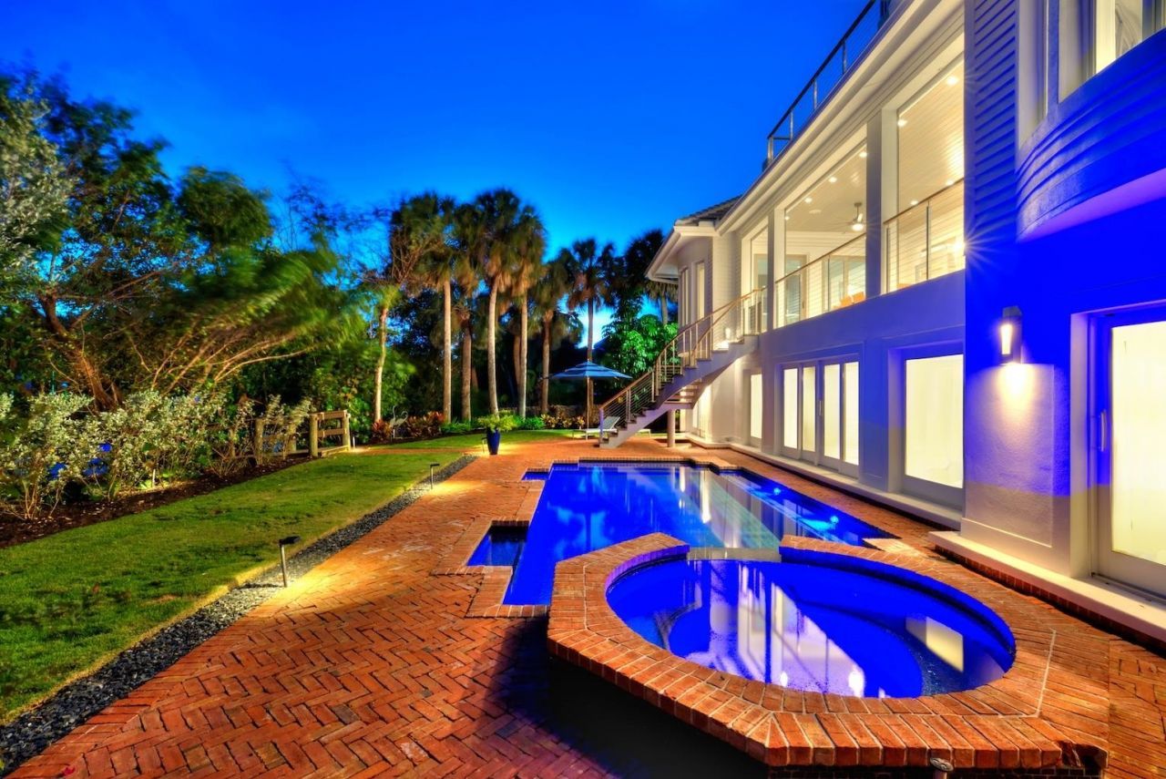 545 Lighthouse Way, Sanibel, FL 33957 Photo