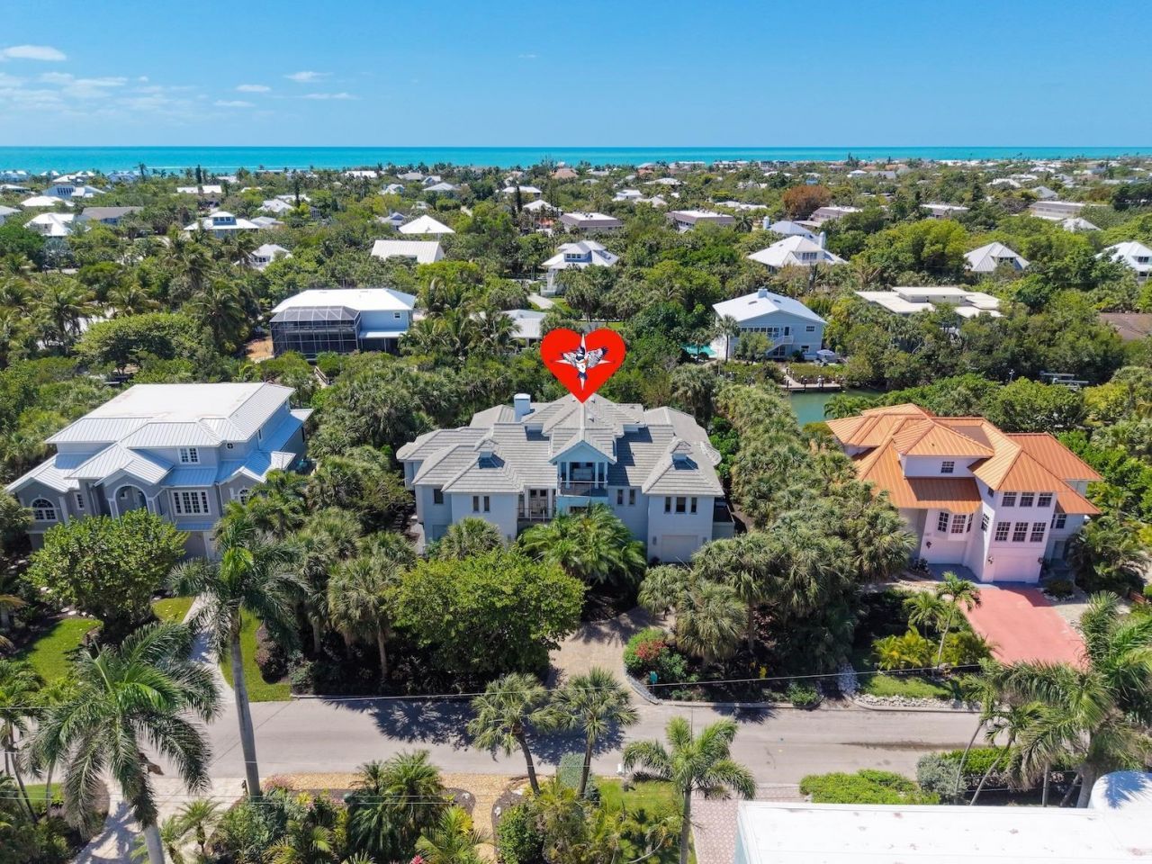 545 Lighthouse Way, Sanibel, FL 33957 Photo