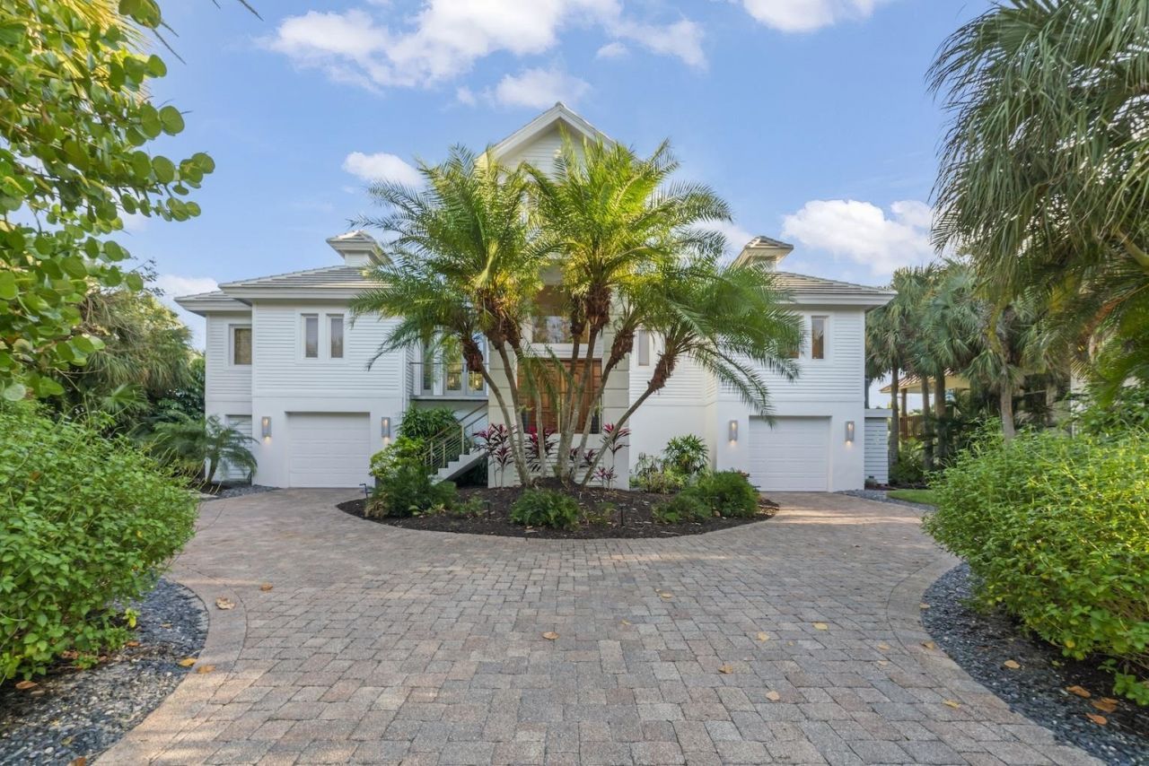 545 Lighthouse Way, Sanibel, FL 33957 Photo