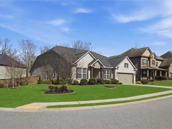 5040 Mirror Lake Drive, Cumming, GA 30028