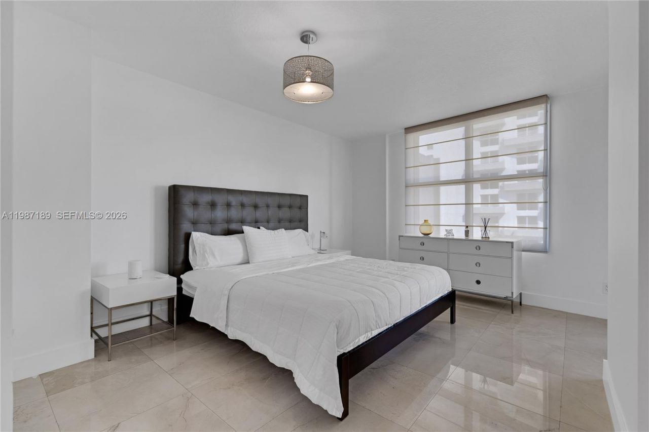 1500 Ocean Dr, Unit 505, Miami Beach, FL 33139 Photo