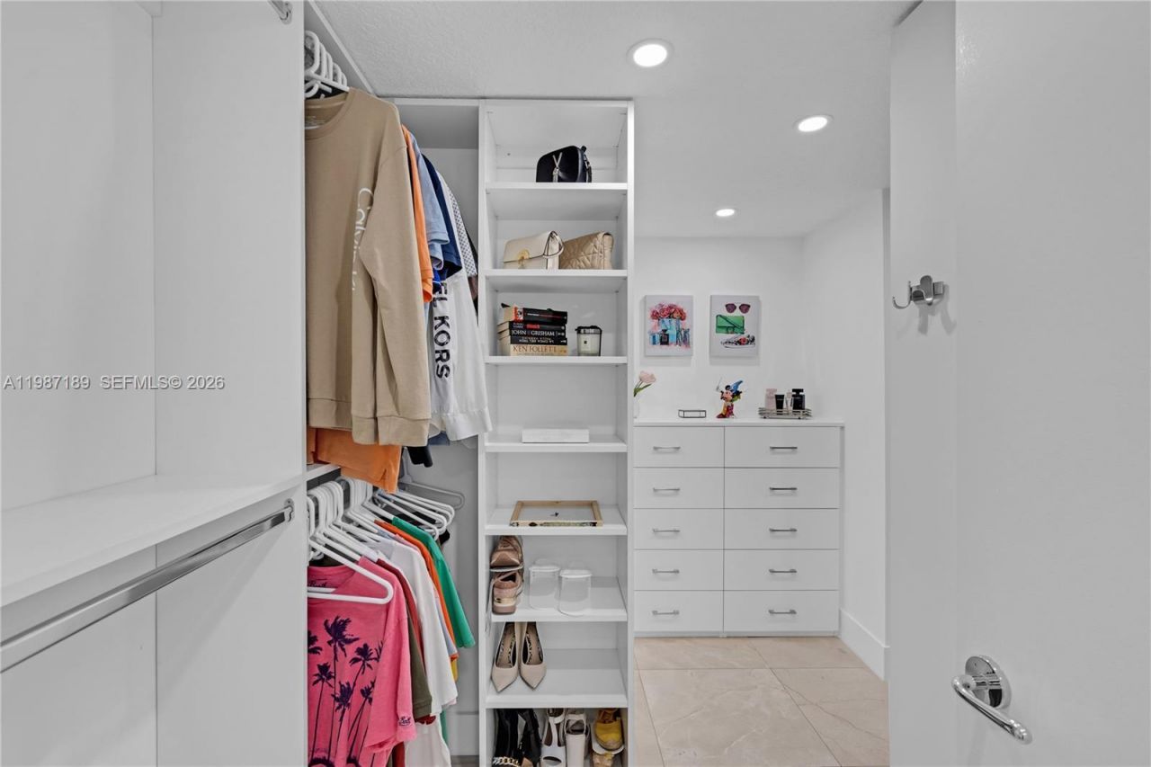 1500 Ocean Dr, Unit 505, Miami Beach, FL 33139 Photo