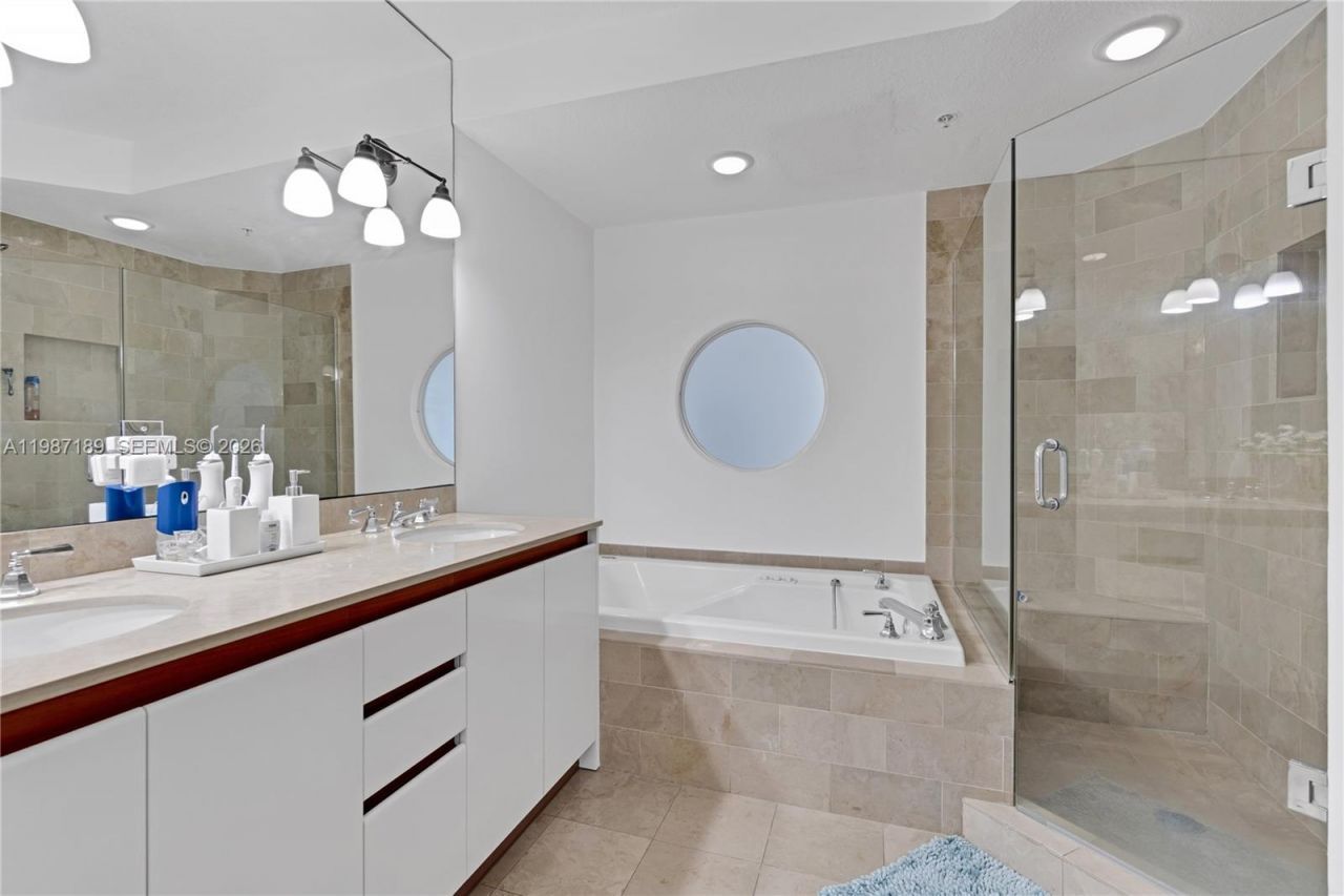 1500 Ocean Dr, Unit 505, Miami Beach, FL 33139 Photo