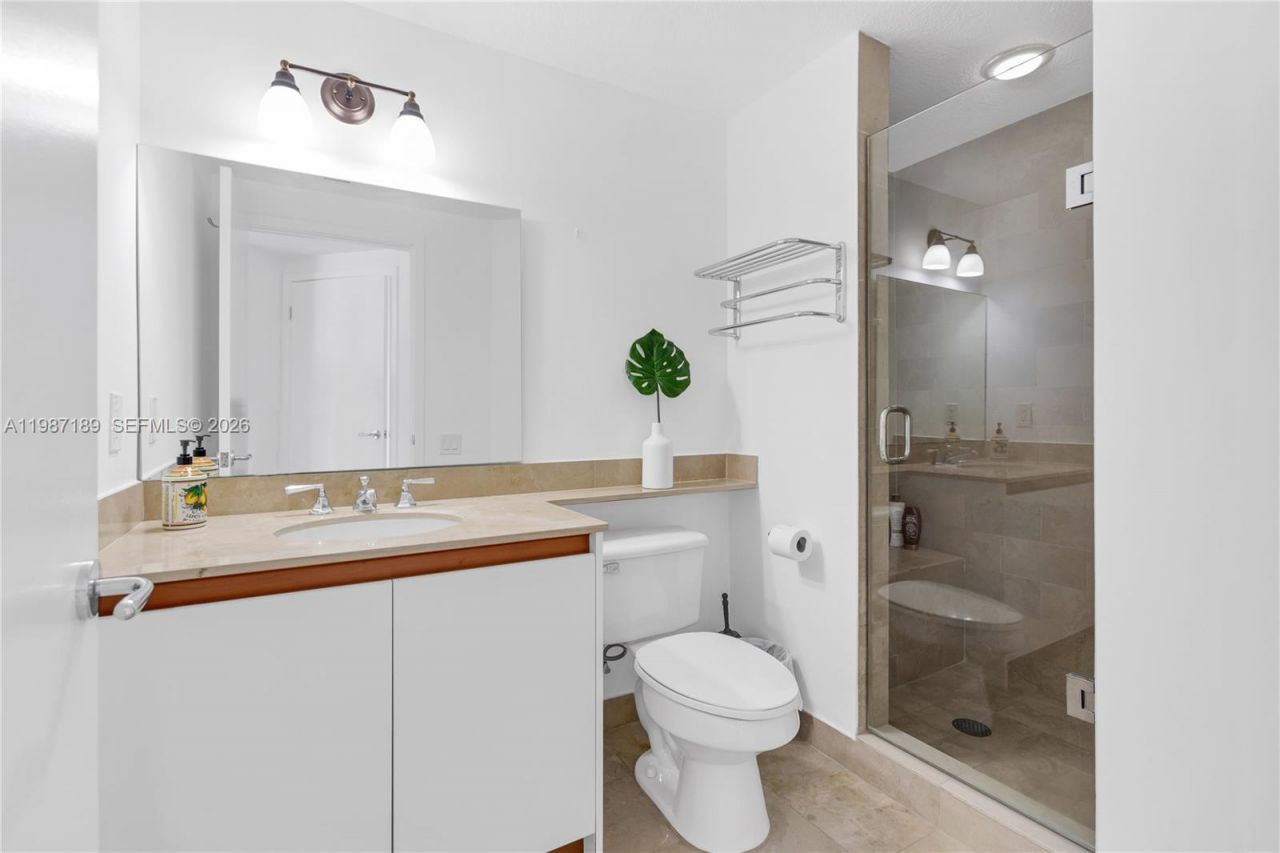 1500 Ocean Dr, Unit 505, Miami Beach, FL 33139 Photo