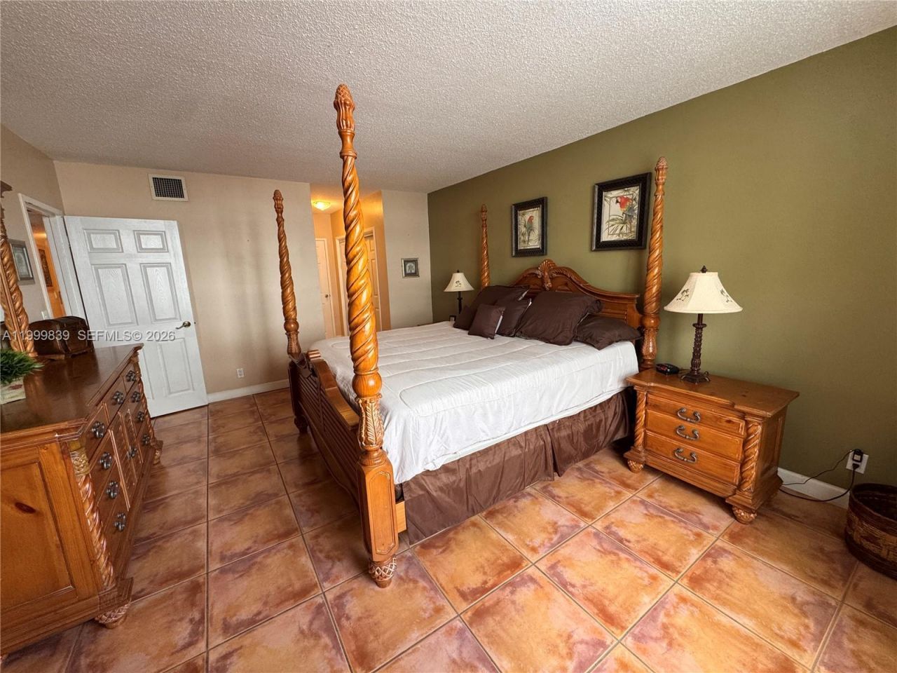 3725 S Ocean Dr, Unit 421, Hollywood, FL 33019 Photo