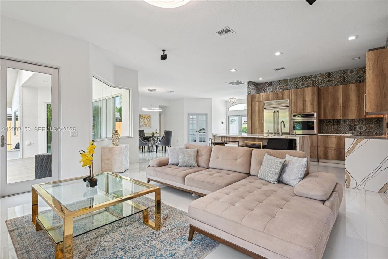 14019 N Miller Dr , Palm Beach Gardens, FL 33410 Photo