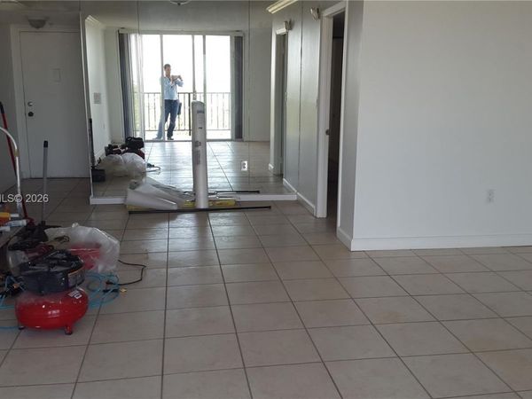 2750 NE 183rd St , Unit 1504, Aventura, FL 33160