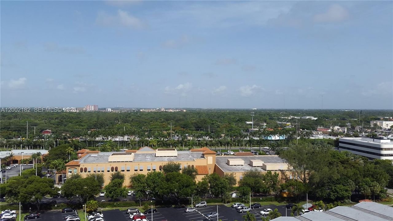 2750 NE 183rd St, Unit 1504, Aventura, FL 33160 Photo