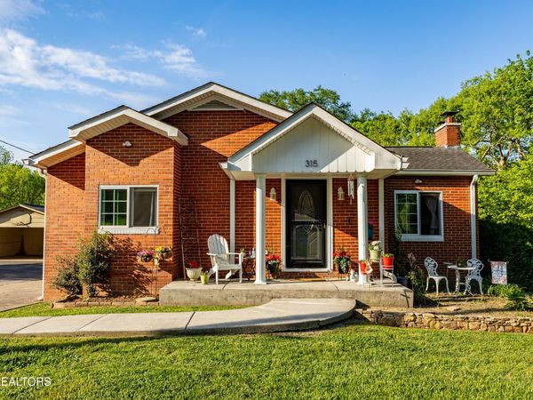 315 South Oak St, Sweetwater, TN 37874