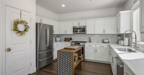 9338 Pond Court, Reno, NV 89506 Photo