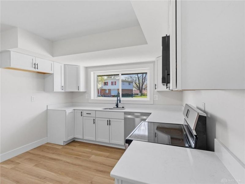 4865 Thorain Court, Dayton, OH 45416 Photo 13