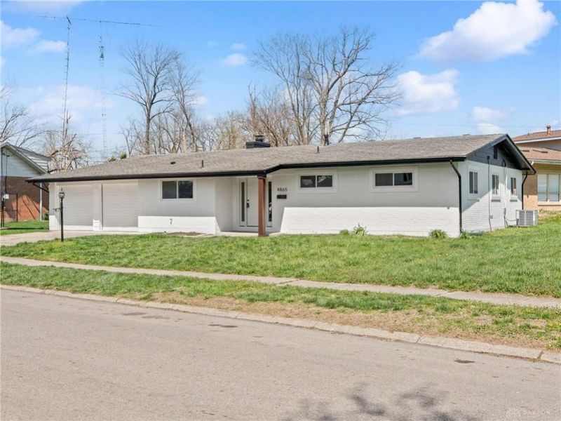 4865 Thorain Court, Dayton, OH 45416 Photo 3