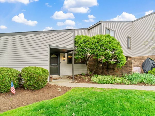 2831 Paddock Lane, Villa Hills, KY 41017