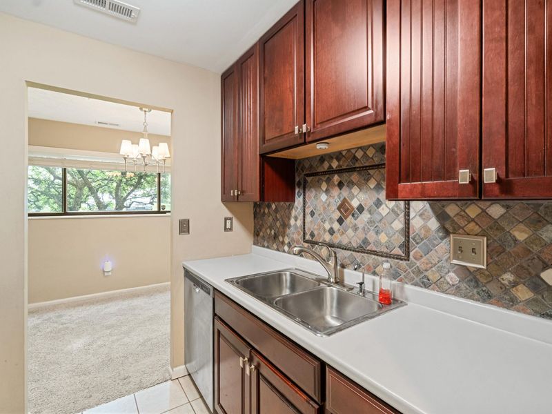 2831 Paddock Lane, Villa Hills, KY 41017 Photo 3