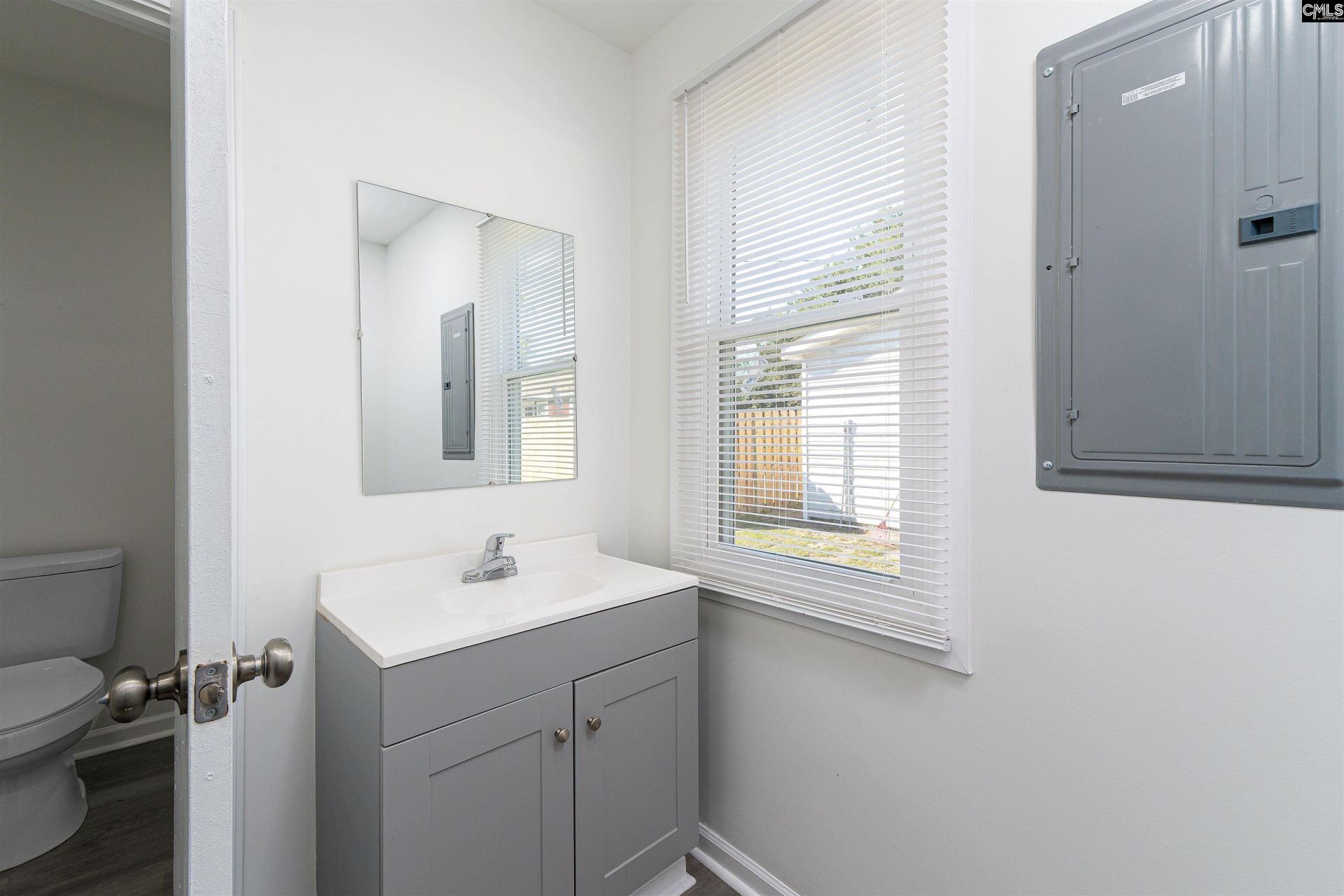 2201 Liberty Street  Photo 18