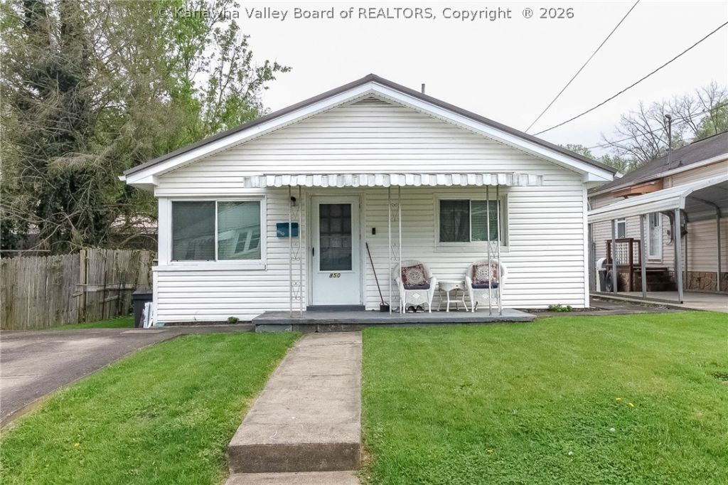 850 Valley Pike Drive, Saint Albans, WV 25177 Main Photo