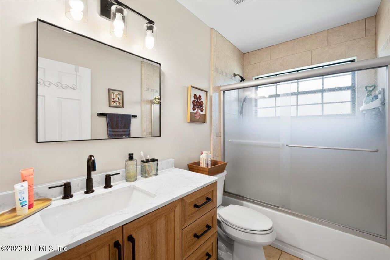 4561 Shaky Leaf Lane N, Jacksonville, FL 32224 Photo