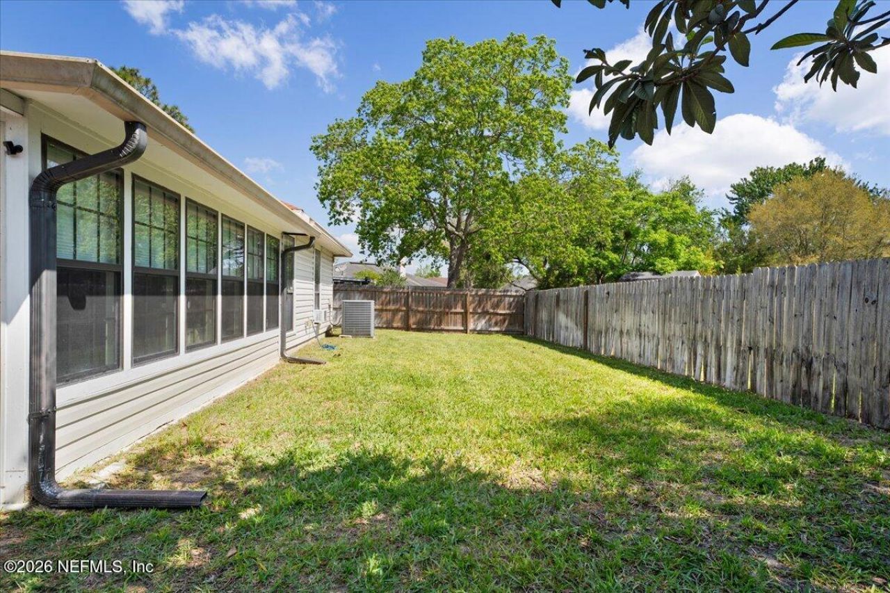 4561 Shaky Leaf Lane N, Jacksonville, FL 32224 Photo