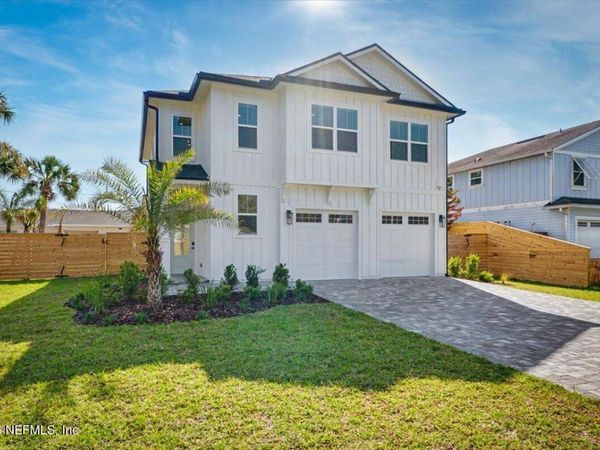 514 BARBARA Lane, Jacksonville Beach, FL 32250