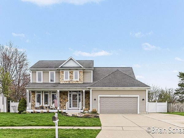 11306 Brickand Drive, Grand Ledge, MI 48837