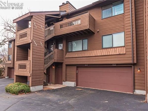 1017 Moorings Drive, Colorado Springs, CO 80906