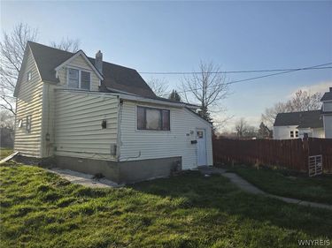 120 Shepard Street , Buffalo, NY 14212