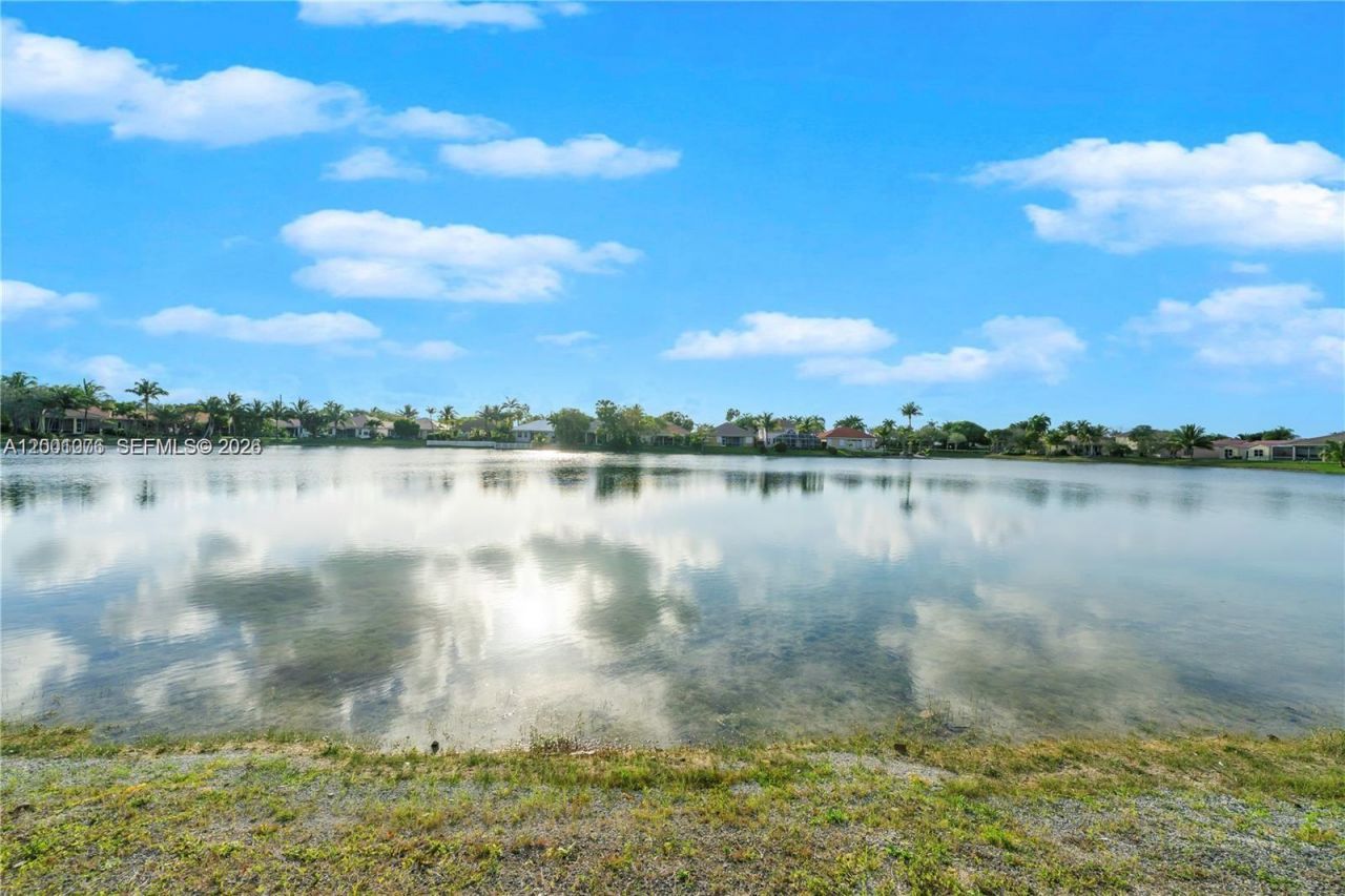 690 SE 30th Dr, Homestead, FL 33033 Photo