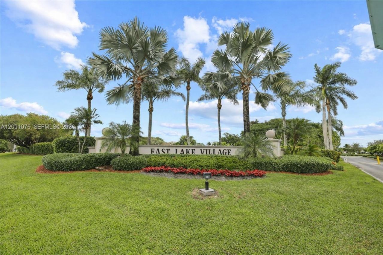 690 SE 30th Dr, Homestead, FL 33033 Photo