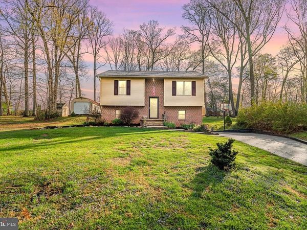 190 MASSA DRIVE, WINDSOR, PA 17366