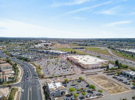 609 Dante Cir, Roseville, CA 95678 Photo