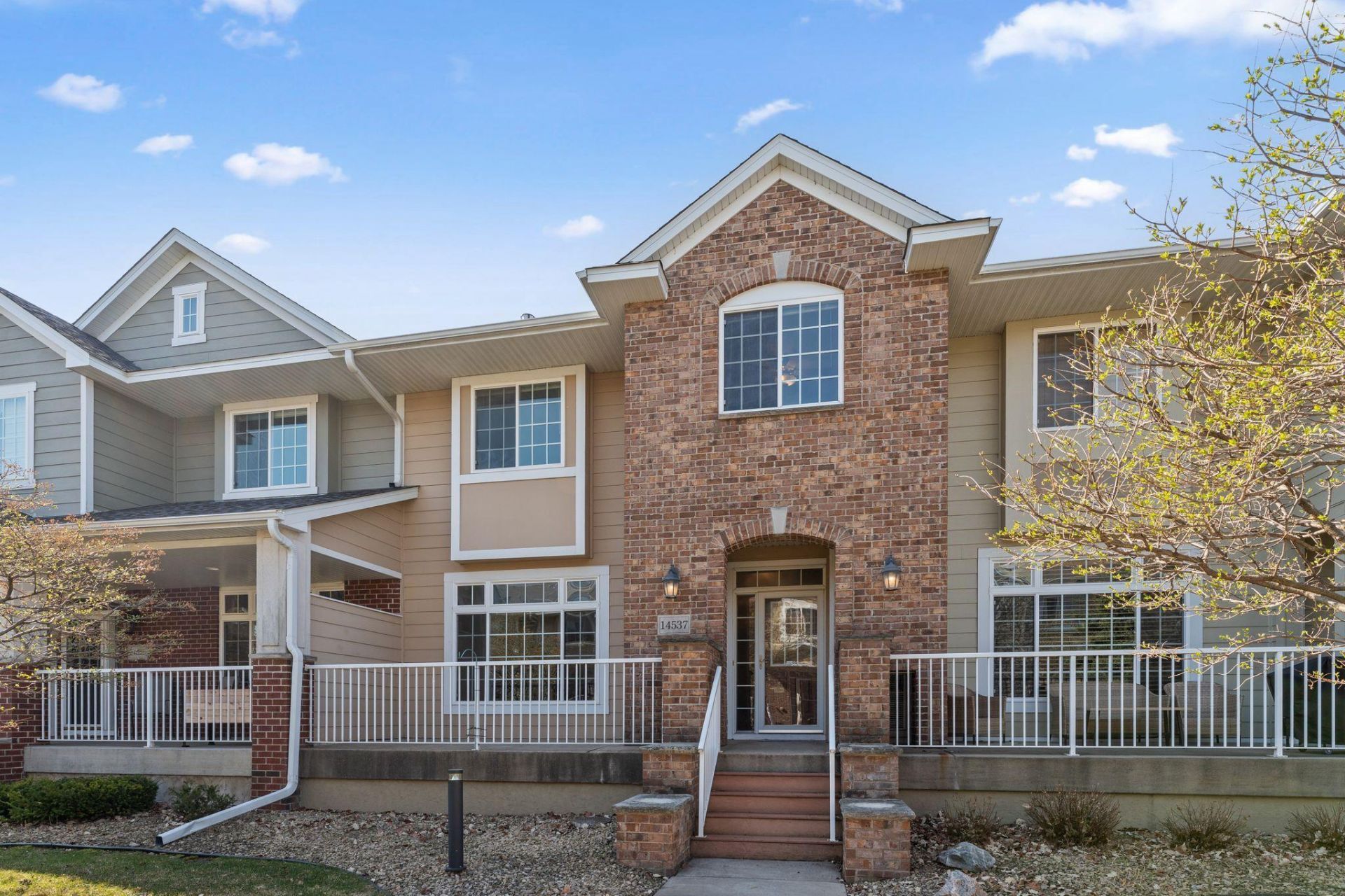 14537 Florissant Path, Unit 1030, Apple Valley, MN 55124 Main Photo