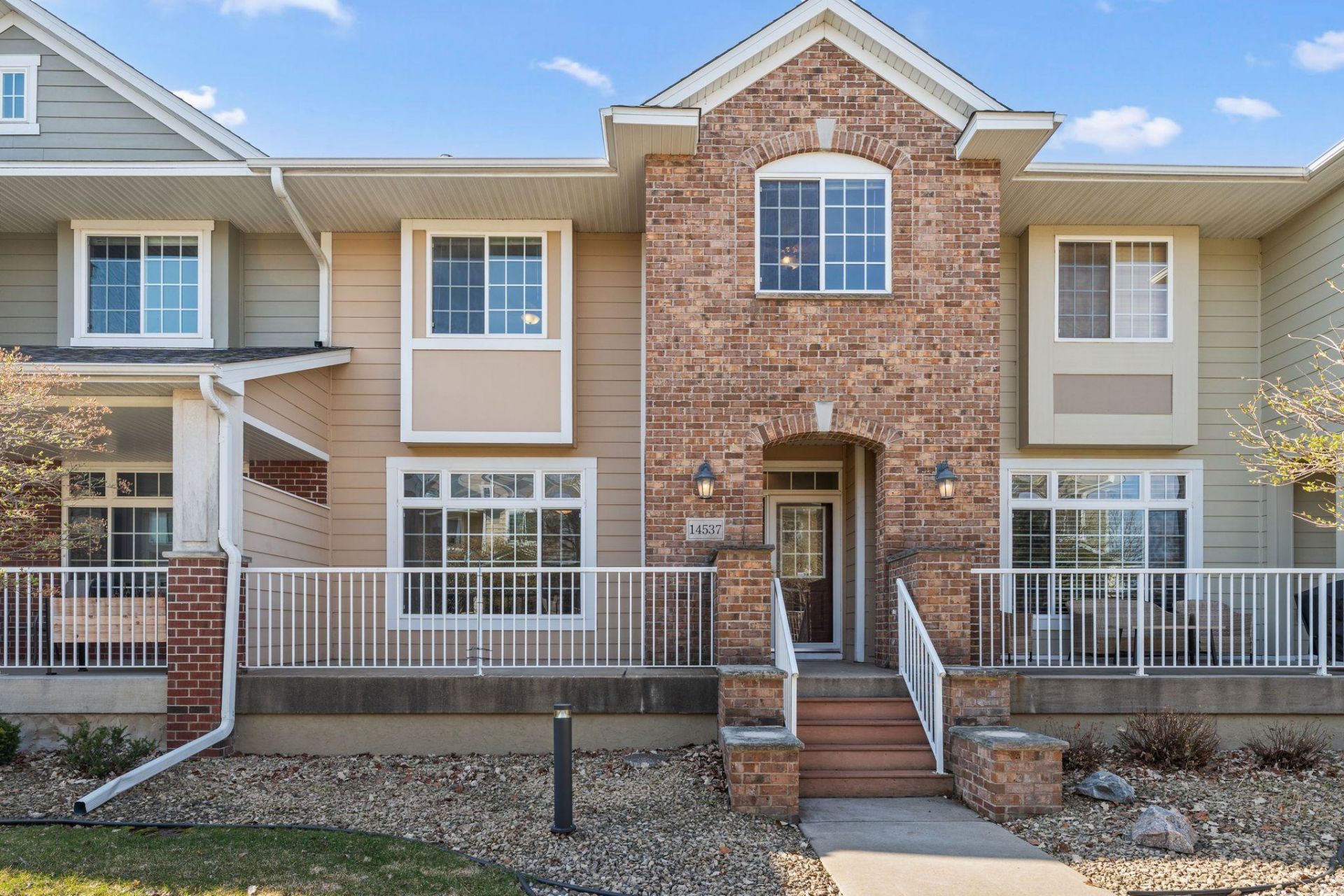 14537 Florissant Path, Apple Valley, MN 55124