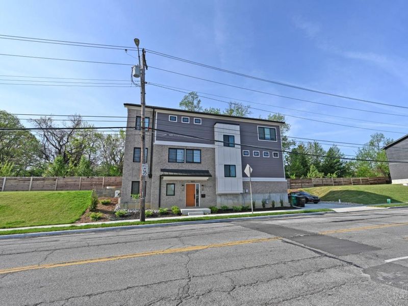 3053 Wasson Road, Cincinnati, OH 45209 Photo 2