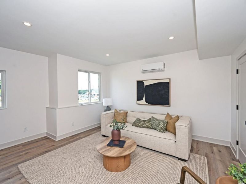 3053 Wasson Road, Cincinnati, OH 45209 Photo 9